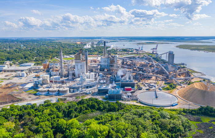 Aerial view of a paper mill in Florida