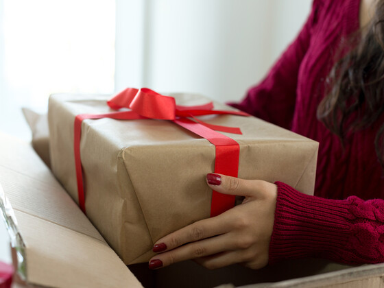 How to Recycle Paper During the Holiday Season
